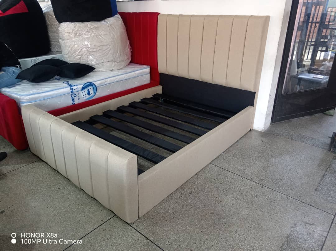 Cama matrimonial Kefren